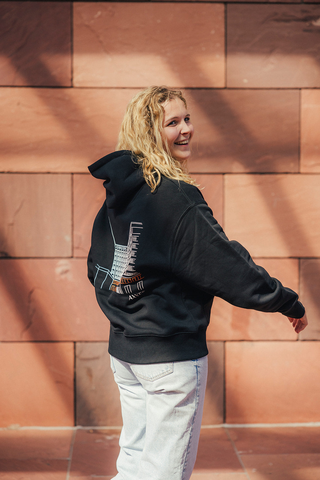 Slammer Hoodie_Black